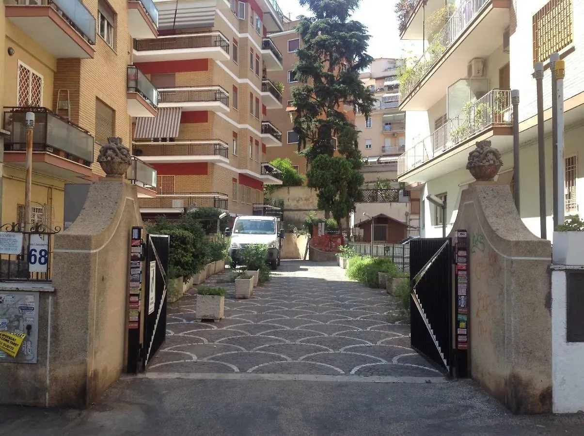 B&B Talenti House Roma Bed & Breakfast